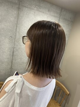 エレノア 藤沢(Eleanor) 【オリーブブラウン×ボブ】