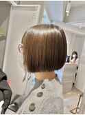 ◎ぷつっとストレートボブ×抜け感オリーブグレージュ