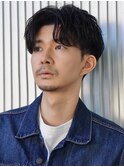 ニュアンスパーマ　毛流れ　ツーブロック　ショート