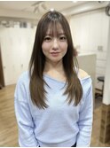 ミディアムレイヤー レイヤーカット お顔周り
