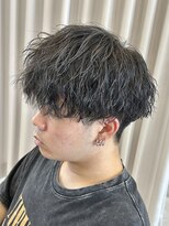 サイクル(CYCLE)&nbsp;MEN’S HAIR/波巻きツイストスパイラル/リバースセンターパート