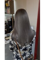 ヴァイオレット(VIOLET) グレージュ