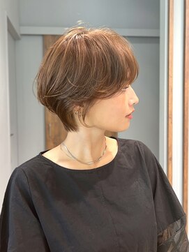 サン 白金台(SUN) ふんわりレイヤーの毛流れショートボブ
