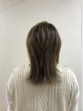 コム(com by neolive) ハイレイヤースタイル1