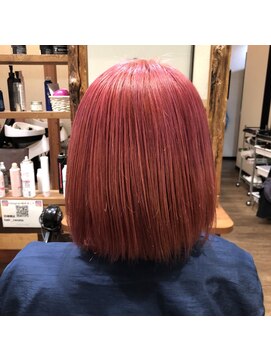 ヘアーレナータ 八王子(HAIR RENATA) 20代30代レッドカラー小顔ボブハイトーンカラー