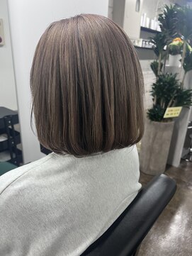 リス(LyS) ヌードピンクベージュ