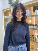 レイヤースタイルのくりくりパーマ