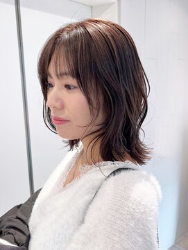 アルバム 銀座(ALBUM GINZA) セミディグレーベージュグレージュカラーくびレイヤー_ba499151