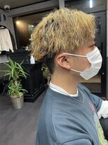 レベル 葛西店(LEVEL)&nbsp;ツイストスパイラルパーマ ブリーチ メンズカット 葛西メンズ