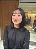 切りっぱなし 顔周りカット 地毛風グレージュ 就活カラー 艶髪