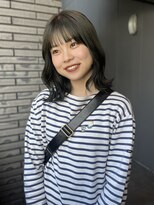 ロティー(loty)&nbsp;ミディアム　顔周り　ゆる巻き　オリーブベージュ　20代30代