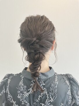 キハコ 豊橋岩田店(KIHACO) 【ヘアセット】編み下ろし♪