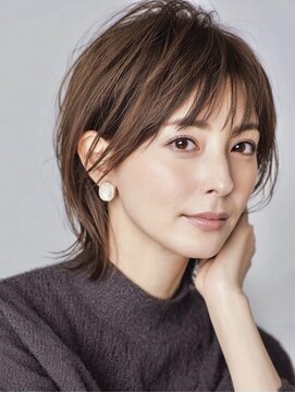 ハーツ(Heart's) 大人ショートレイヤー白髪ぼかし脱白髪染め40代50代60代