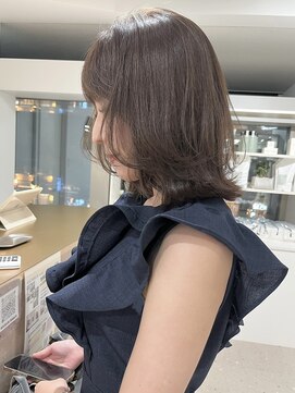 ノウハウ タニマチ(KNOWHOW tanimachi) ふわっとレイヤー/くびれボブ/赤み消しカラー