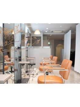 【平日21時まで営業】落ち着いた空間で1日の疲れをリセット♪アクセス抜群で仕事帰りにもおススメ◎