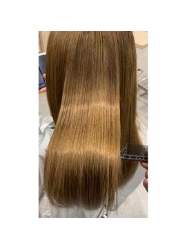 ヨロ(YoLo.) 髪質改善ストレート