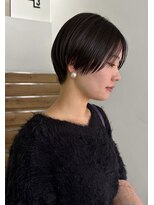 ヨーク(YOKE) 大人ショートベリーハンサムグレージュ丸みボブ20代30代40代