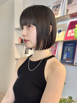 ザ スリック(THE SLICK) 黒髪ぱっつんボブ×髪質改善サイドスタイル