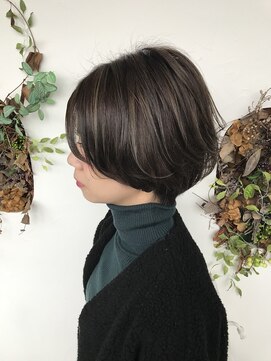 シーン(hair design SCENE) ≪谷添担当≫ハイライトミックス×グレージュ♪