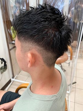 クアトロ グランシュ 川崎店(QUATRO × GranCieux) ベリーショート×ツーブロ