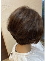 ファーレンピュアスウィート(fahren-pure-suite)&nbsp;ゆるふわグラデーションボブ／ショート/グレーカバー／30代40代