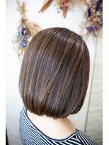 オラ ボーテ(Aura Beaute)&nbsp;ショートボブ　ブリーチ無しナチュラルハイライト