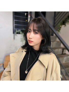 ドットハリス(.Hallis) 大人かわいい/小顔/ミディアムレイヤー/20代30代40代