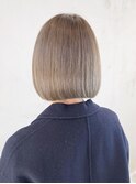 オリーブベージュ_外ハネボブセクションカラー_ba366392