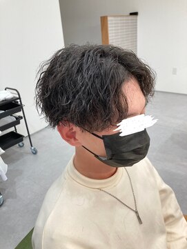 ブランチオム 宇佐店(branch homme) センターパート☆ツイストピンパーマ