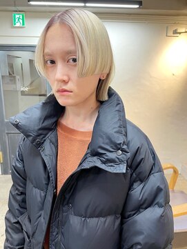 ソイ 下北沢(soi) 【roots】ボブウルフ_姫カット_ホワイトベージュ_センターパート