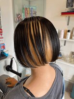 サーク(Sark)&nbsp;アンブレラインナーカラー ボブ