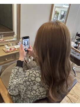 リムアズール 郡山店(Rim Azur) ブリーチなしミルクティーカラー