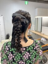 ジーニー 横浜(giinii)&nbsp;結婚式アレンジ/モコモコポニー