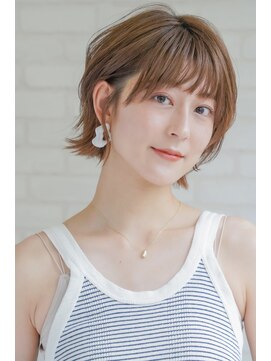 グレイス ヘアドレッシング 鷹匠(grace hair dressing) レイヤーボブ×柔らかベージュ