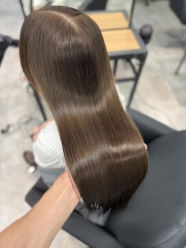 リンドトウキョウ(LINDO TOKYO) 艶々!透明感ベージュ