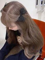 ニトバイアンキシム(nit by ahnkism)&nbsp;外国人風ミルクティーベージュケアブリーチ堀江