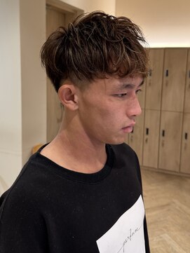 トリッカ シブヤ(TRICCA SHIBUYA) メンズハイライト メッシュ 短髪 メンズカラー