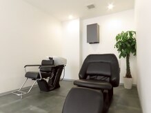 オトモベフ(OTOMO BeF)の雰囲気(フラットな姿勢でリラックスできる夢シャンプー)