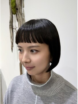 アルテペロ(arte pelo) コンパクトボブ × ワイドバング