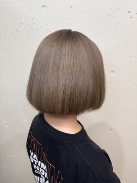 アレグリア ヘア(ALEGRIA HAIR) ハイトーングレージュ