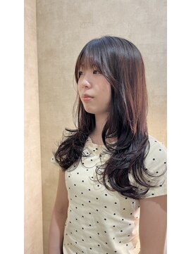 モエベル イズモ(MoeBell izumo) レイヤースタイルのミックス巻き