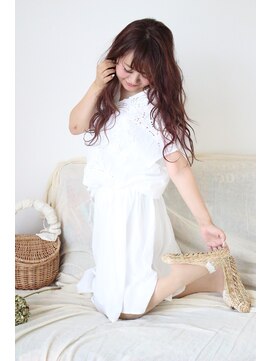 ヘアーガーデン バレッタ(hair garden barretta) ピンクベージュのゆるふわロング