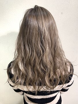 ボアソルテ(Boa Sorte) グレージュロング