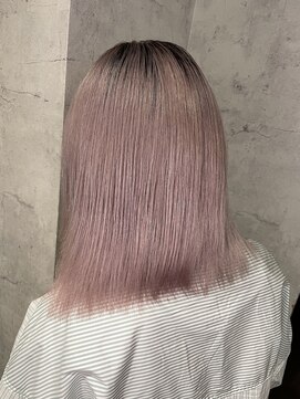 アフィナー(Afinar) ホワイトピンクベージュ