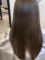 キュア 表参道(CURE)&nbsp;黒髪/グレージュカラー/ココアベージュ/ヘルシーロング[表参道]