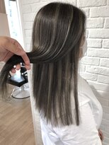 アースコアフュールボーテ 川越店(EARTH coiffure beaute) コントラストハイライト　モノトーンベージュ