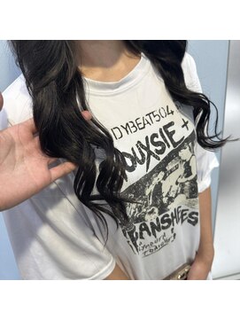 レヴェリー(REVERIE) #コリアンブラック#艶髪#ロング