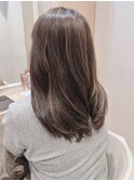 ココアベージュ短め前髪セクションカラー段カット絶壁アラフィフ