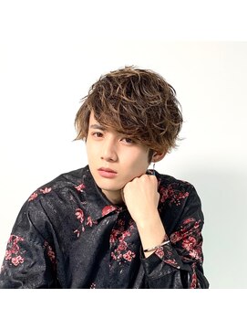 ランディ(RANDY) メンズ マッシュ ブラウンカラー 波巻きパーマ【RANDY】