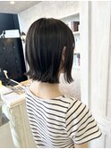 福山美容室Caary 顎下ライン切りっぱなしボブ透明感外ハネ20代